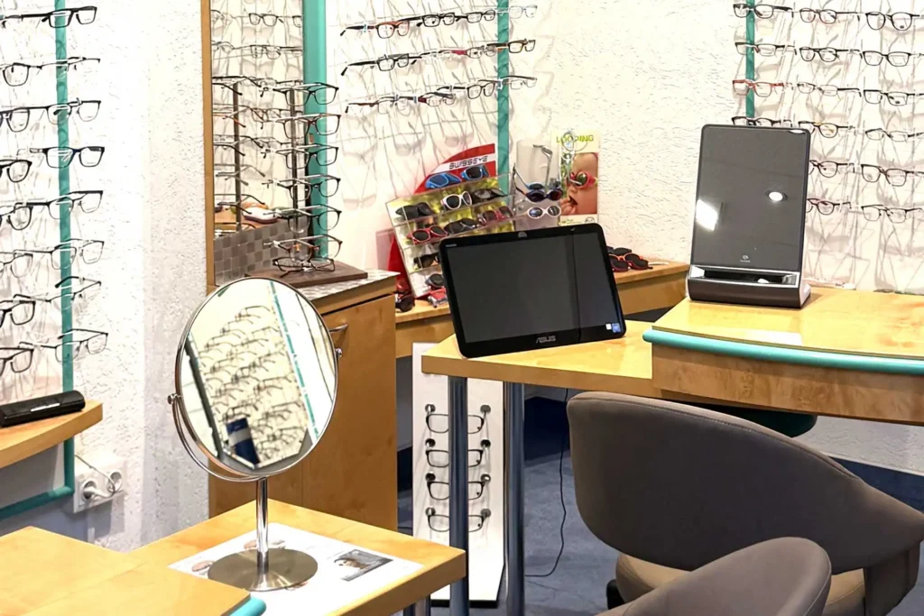 Optik Schwabedissen - Gutes Sehen ist Lebensqualität!- Innenansicht Geschäft