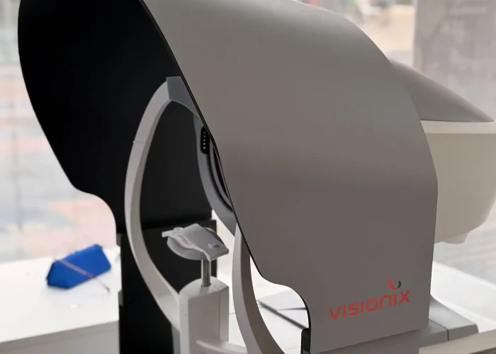 Optik Schwabedissen - Gutes Sehen ist Lebensqualität!- Leistungen - 3D Refraktion Brillenglas- & Refraktionsbestimmung